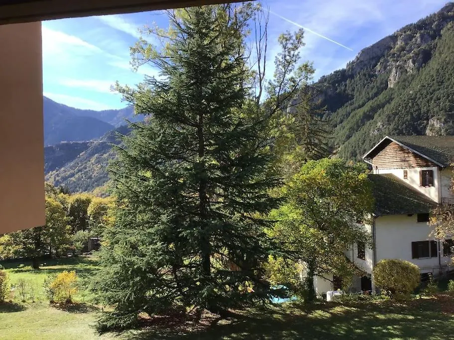 Apartment Charmant Studio Avec Terrasse Et Garage Ferme Saint-Martin-Vesubie