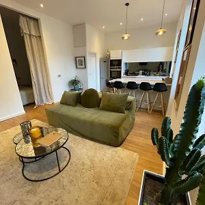 Appartement Design Sur Vauban - Clim Et Wifi, Marseille
