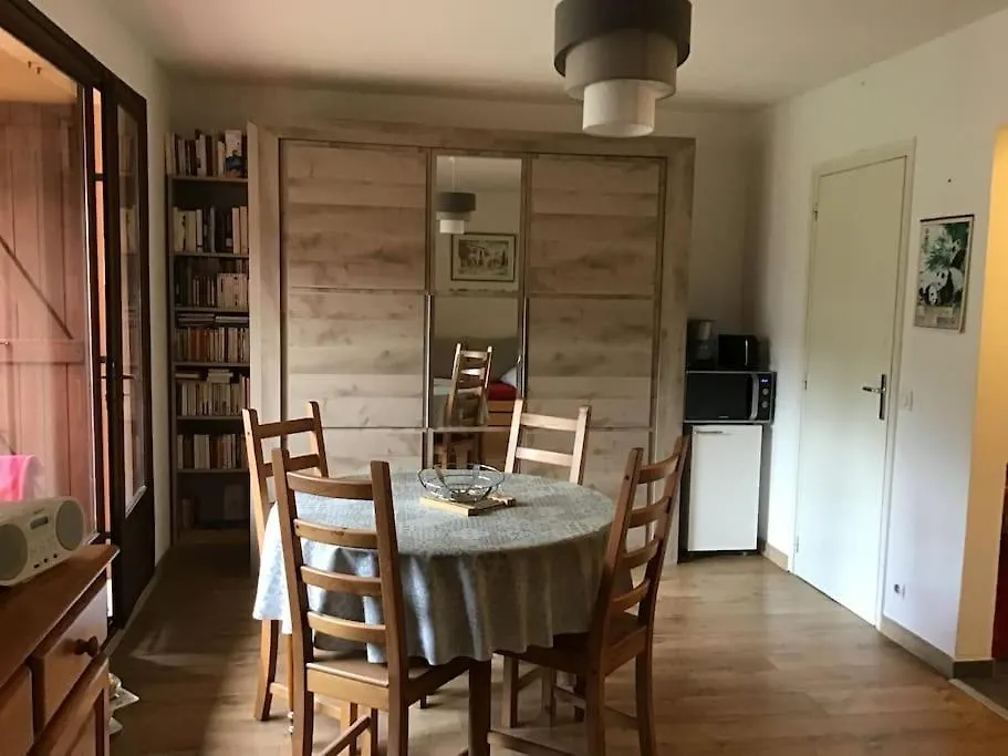 Charmant Studio Avec Terrasse Et Garage Ferme Saint-Martin-Vésubie Appartamento